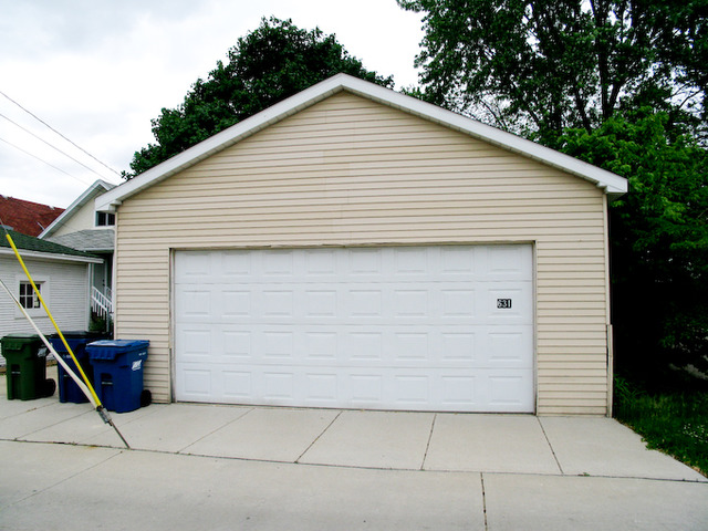 631 Beloit Ave, Forest Park, IL 60130 photo 4