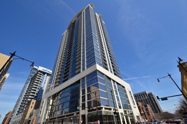 100 E 14th St #1901, Chicago, IL 60605 photo 1