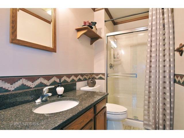 1122 Needham Rd, Naperville, IL 60563 photo 12