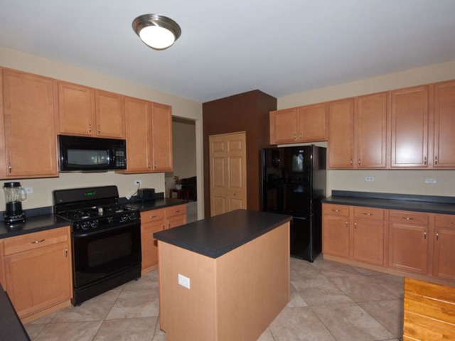 6905 Twin Falls Dr, Plainfield, IL 60586 photo 6