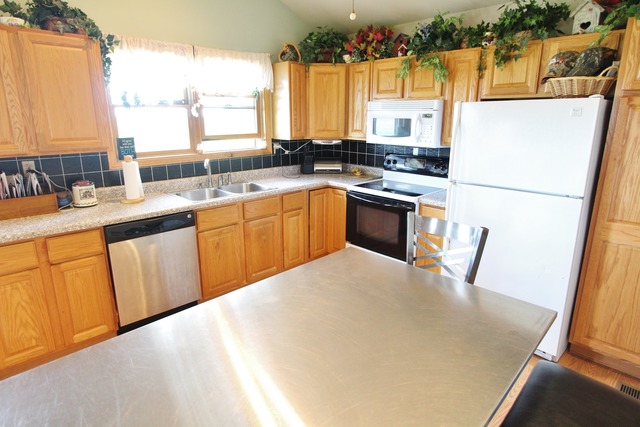 16595 Ashley Rd, Minooka, IL 60447 photo 7