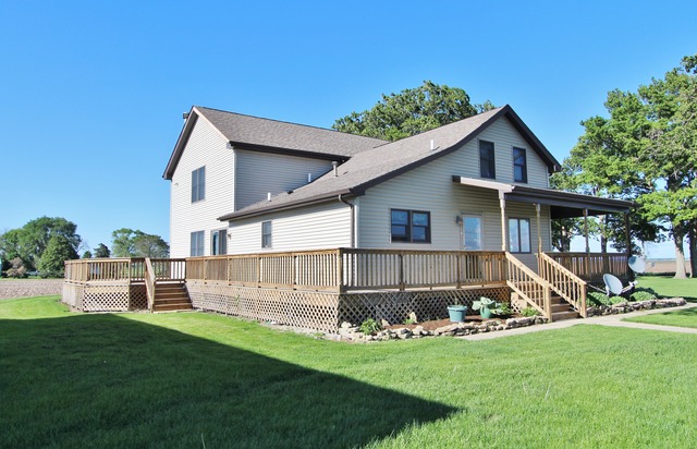 16595 Ashley Rd, Minooka, IL 60447 photo 2