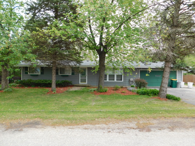505 Castle Rd, Mchenry, IL 60050 photo 1
