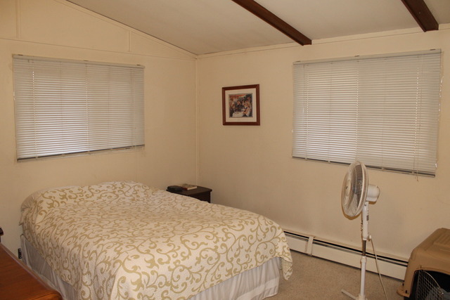 505 Castle Rd, Mchenry, IL 60050 photo 9