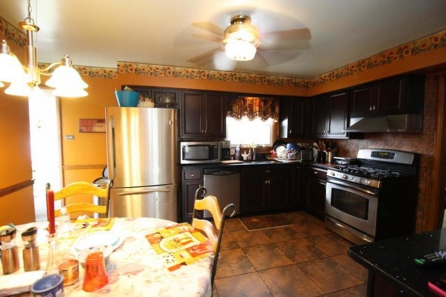 2447 184th St, Lansing, IL 60438 photo 5