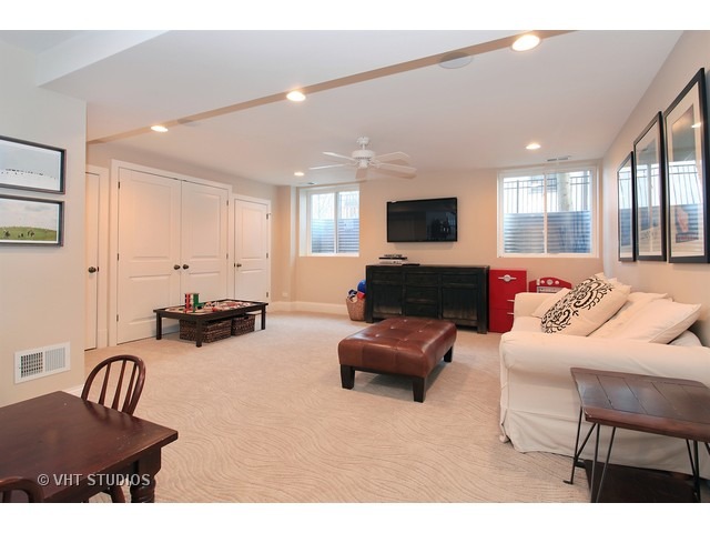 1036 Forest Ave, Wilmette, IL 60091 photo 11