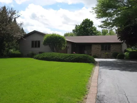 9 N780 Apache Run, Elgin, IL 60124 photo 1