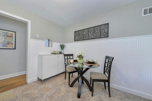 1003 Howard St, Wheaton, IL 60187 photo 15