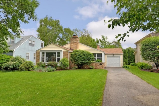 1003 Howard St, Wheaton, IL 60187 photo 1