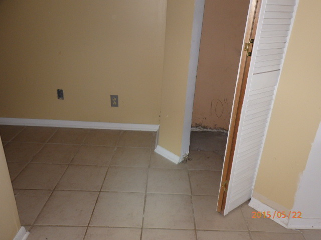 26 S Commonwealth Ave, Elgin, IL 60123 photo 21