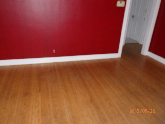 26 S Commonwealth Ave, Elgin, IL 60123 photo 6