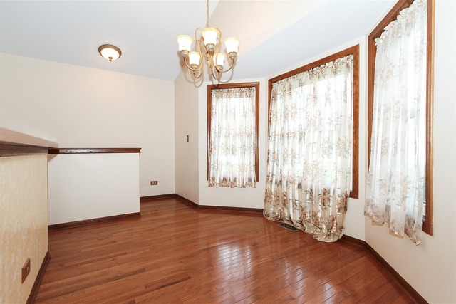 425 Ginger Ln, Elgin, IL 60120 photo 11