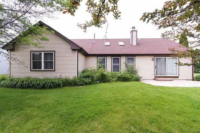 425 Ginger Ln, Elgin, IL 60120 photo 22