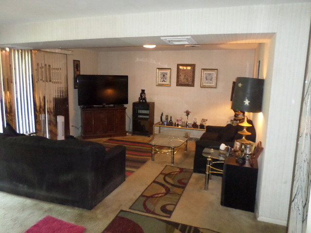 620 Frederick Ln, Hoffman Estates, IL 60169 photo 14