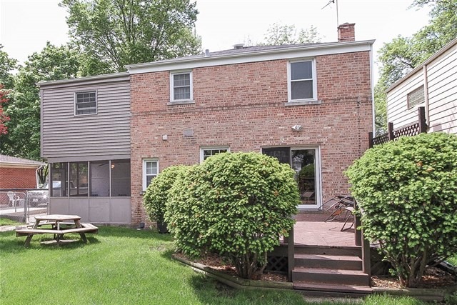546 Rose Ave, Des Plaines, IL 60016 photo 23