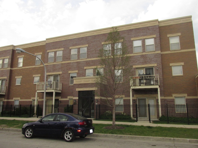 830 E Bowen Dr #3b, Chicago, IL 60653 photo 1