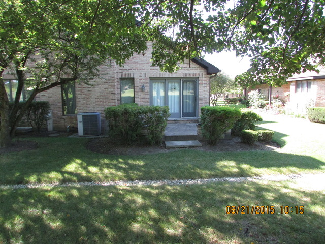 1754 Pebble Beach Dr, Hoffman Estates, IL 60169 photo 18