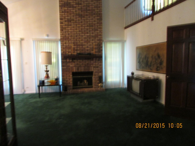 1754 Pebble Beach Dr, Hoffman Estates, IL 60169 photo 4