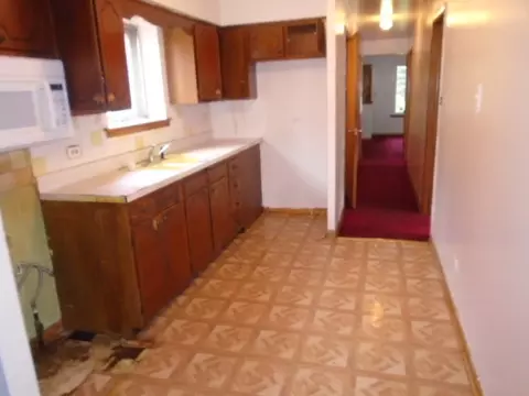 555 E 91st Pl, Chicago, IL 60619 photo 3