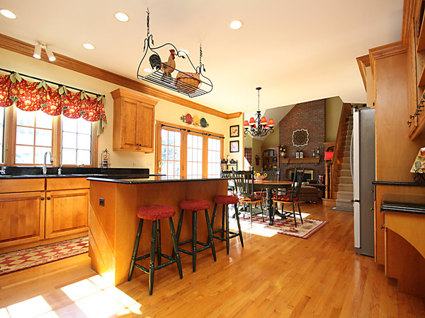 26 W071 Deerpoint Dr, Wheaton, IL 60187 photo 2