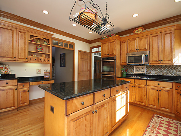 26 W071 Deerpoint Dr, Wheaton, IL 60187 photo 4
