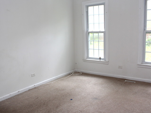 632 Sherman Ave, Elgin, IL 60120 photo 5