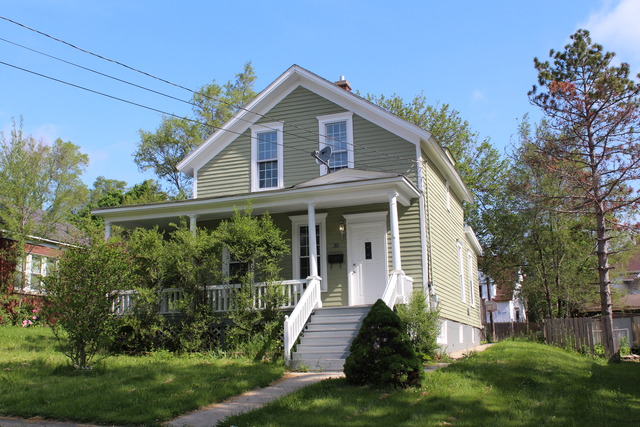 632 Sherman Ave, Elgin, IL 60120 photo 1
