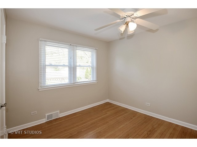 212 S Morgan Ave, Wheaton, IL 60187 photo 13