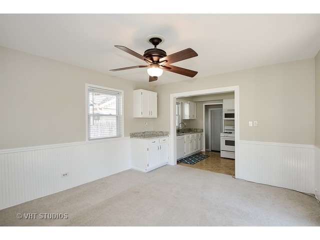 212 S Morgan Ave, Wheaton, IL 60187 photo 9