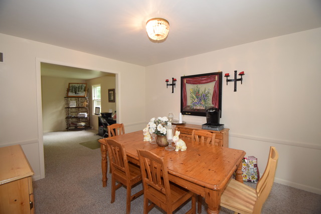 1502 Crown Dr, Glenview, IL 60025 photo 5
