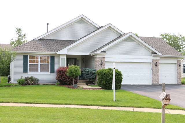 2000 Crooked Tree Ct, Mchenry, IL 60050 photo 2