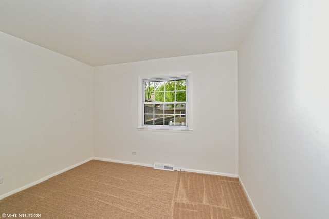 541 Smith Rd, Lisle, IL 60532 photo 10