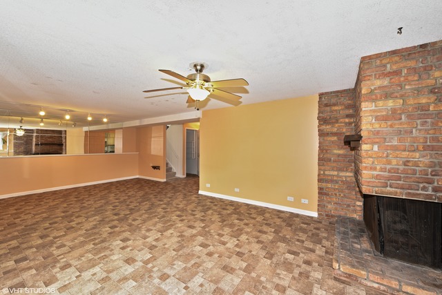 541 Smith Rd, Lisle, IL 60532 photo 6