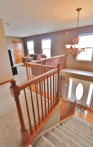 1827 Sunset Ln, Morris, IL 60450 photo 2