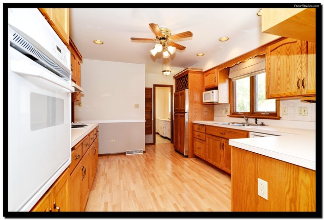 18369 Bock Rd, Lansing, IL 60438 photo 9