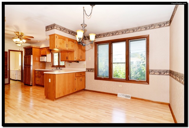 18369 Bock Rd, Lansing, IL 60438 photo 12