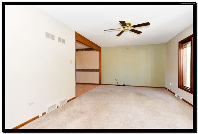 18369 Bock Rd, Lansing, IL 60438 photo 5