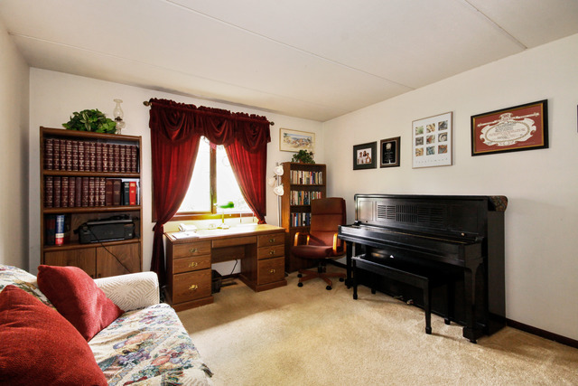133 Windsor Ln #b, Willowbrook, IL 60527 photo 7