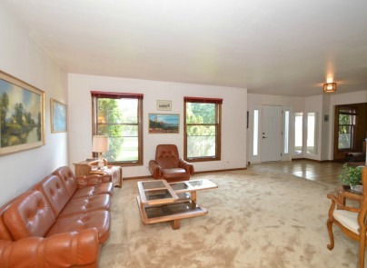 939 Brighton Dr, Wheaton, IL 60189 photo 8