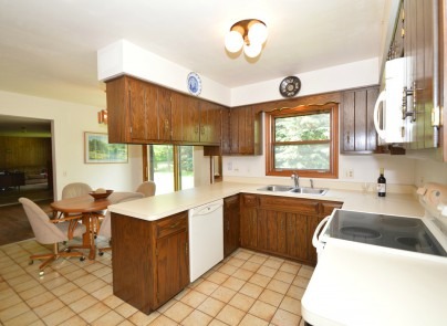 939 Brighton Dr, Wheaton, IL 60189 photo 12