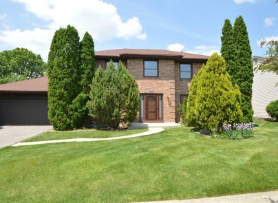 939 Brighton Dr, Wheaton, IL 60189 photo 2