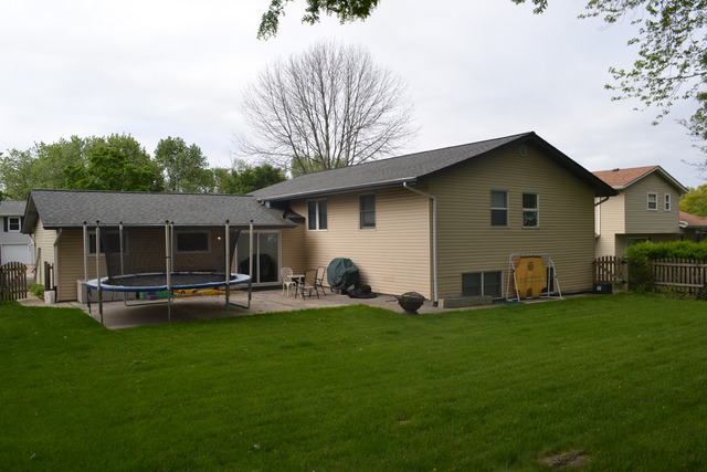 980 W Firestone Dr, Hoffman Estates, IL 60192 photo 22