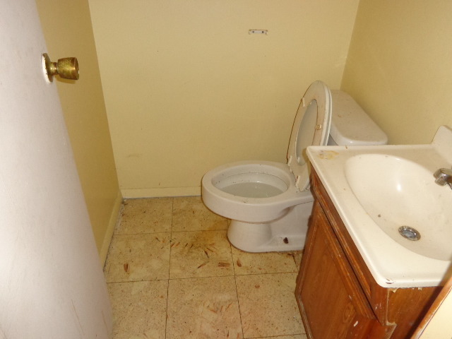 1412 E 71st Pl, Chicago, IL 60619 photo 9