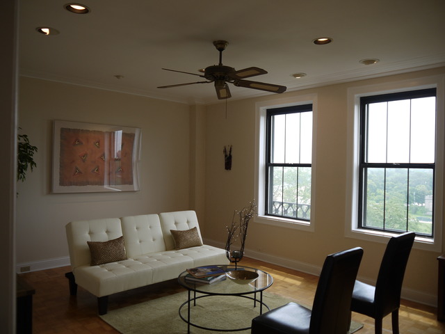5555 S Everett Ave #B8, Chicago, IL 60637 photo 2