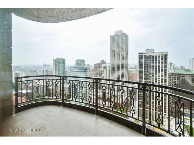 10 E Delaware Pl #28a, Chicago, IL 60611 photo 11