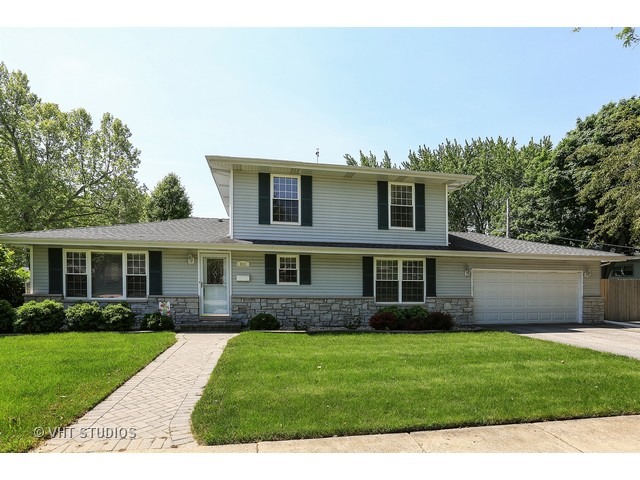 611 Polynesian Dr, Des Plaines, IL 60016 photo 1