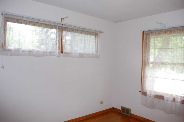 177 S Union St, Elgin, IL 60123 photo 5