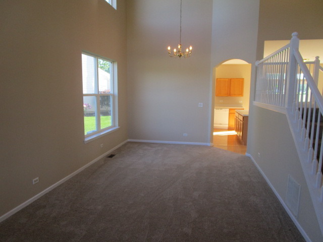 2203 Barrett Dr, Algonquin, IL 60102 photo 5