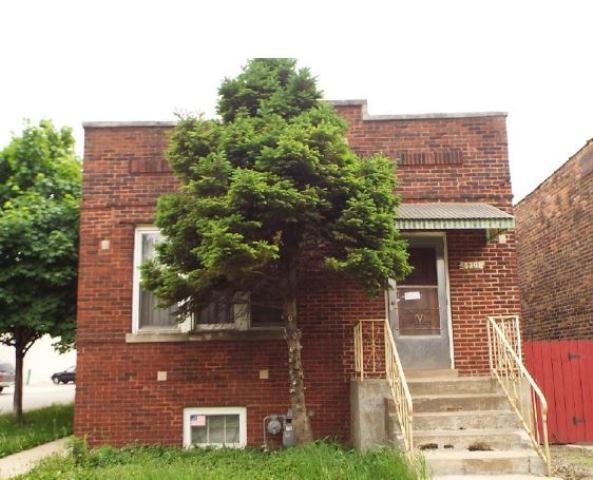 5301 W 25th Pl, Cicero, IL 60804 photo 2