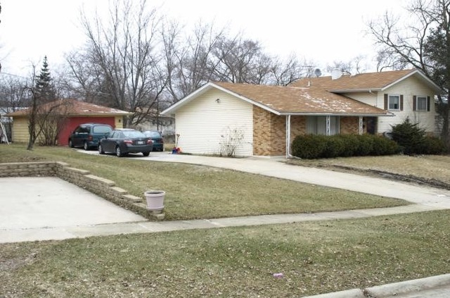1440 Gentry Rd, Hoffman Estates, IL 60169 photo 1